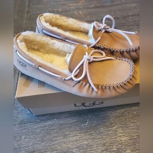 Ugg flats